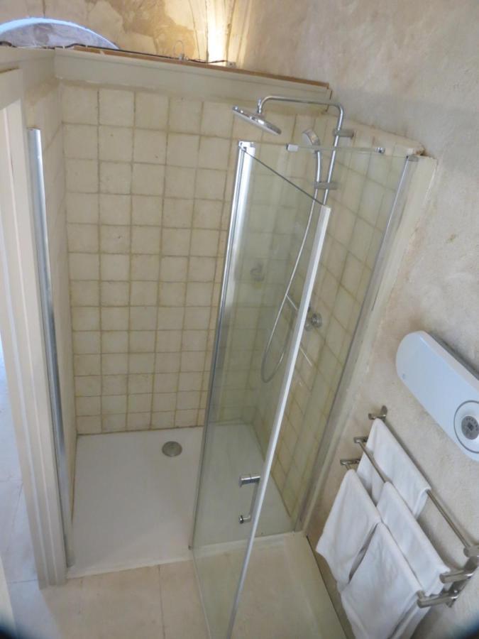 Le Chatelet Thilouze Bagian luar foto